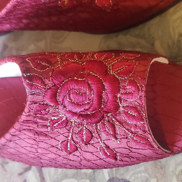 Brand new slippers for woman dressy - Picture 6 of 7